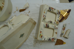 Cache-pot  /  Porte-photos en faïence de Sarreguemines 