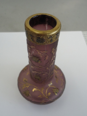 verre-multicouche-3-vase Daum après restauration  (2) Reconstitution du morceau manquant et dorure